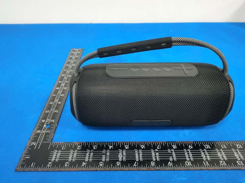 Wireless Speaker - FCC ID 2A8ZO-X5 - Shenzhen Xianlong Technology Co., Ltd. (3)