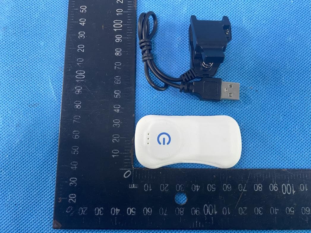 Wearable Thermometer - FCC ID 2A8ZZDGWTM03 - Shenzhen degree electronic co.LTD