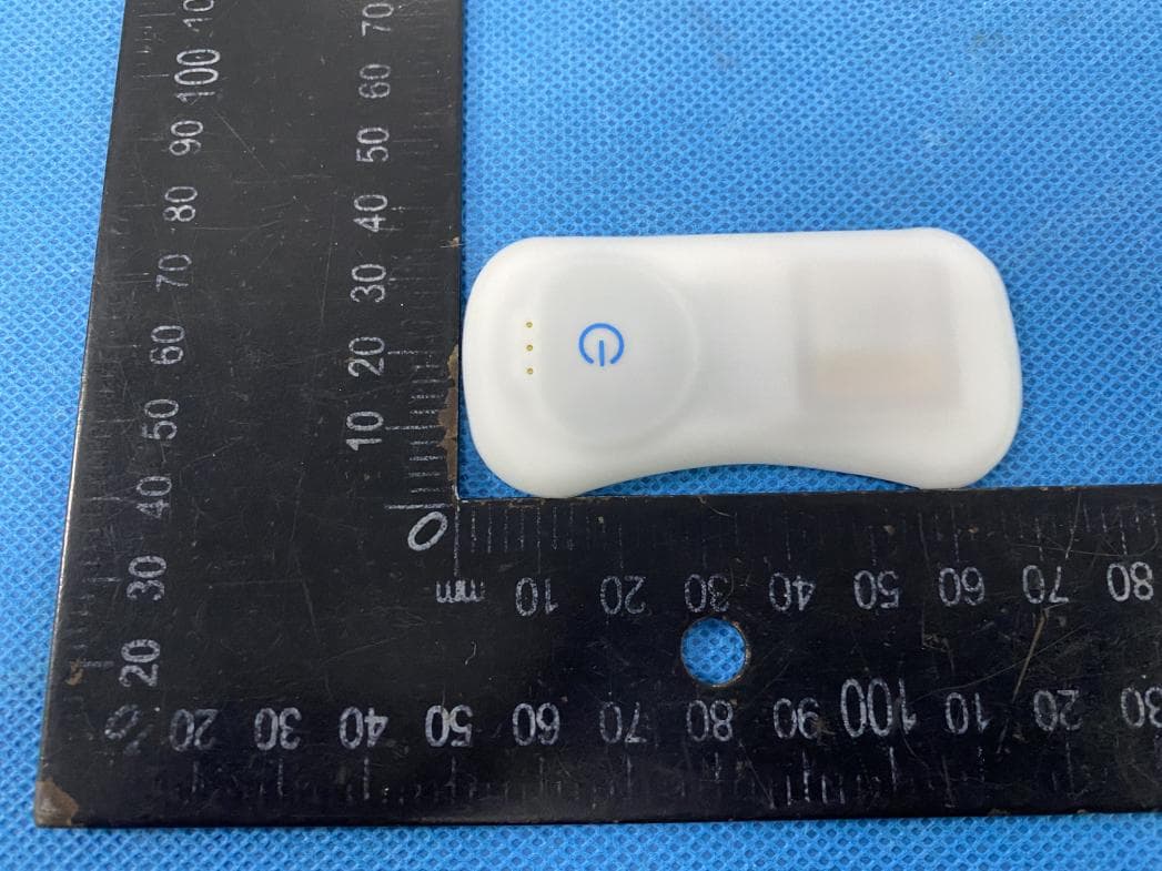 Wearable Thermometer - FCC ID 2A8ZZDGWTM03 - Shenzhen degree electronic co.LTD (3)