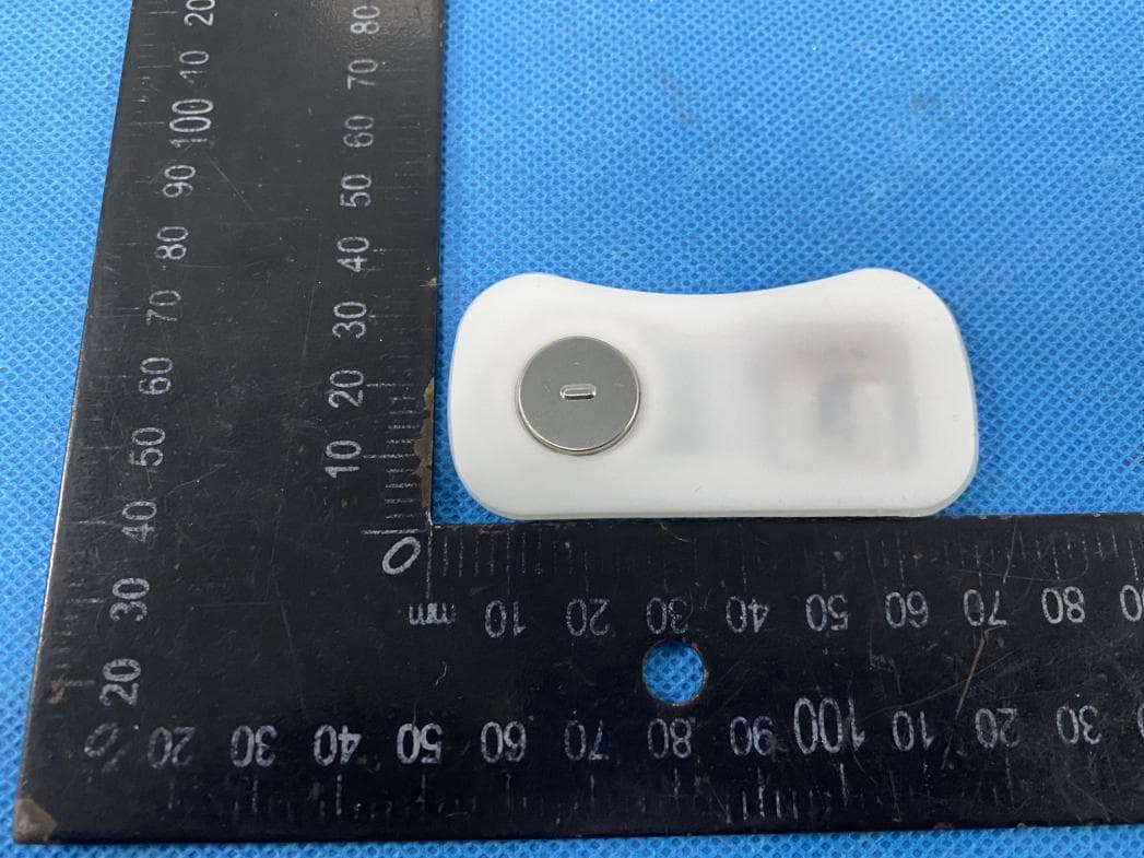 Wearable Thermometer - FCC ID 2A8ZZDGWTM03 - Shenzhen degree electronic co.LTD (4)