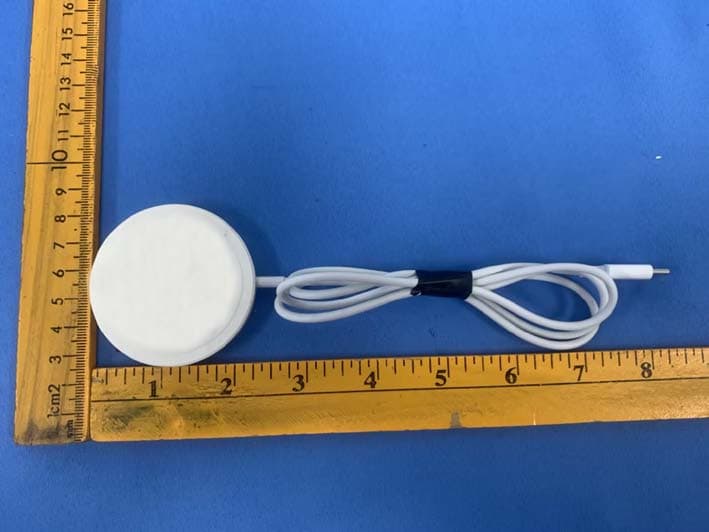 V100 Apple Magnetic Wireless Charging - FCC ID 2A93X-V100 - Shenzhen Lechong Technology Co., Ltd (2)