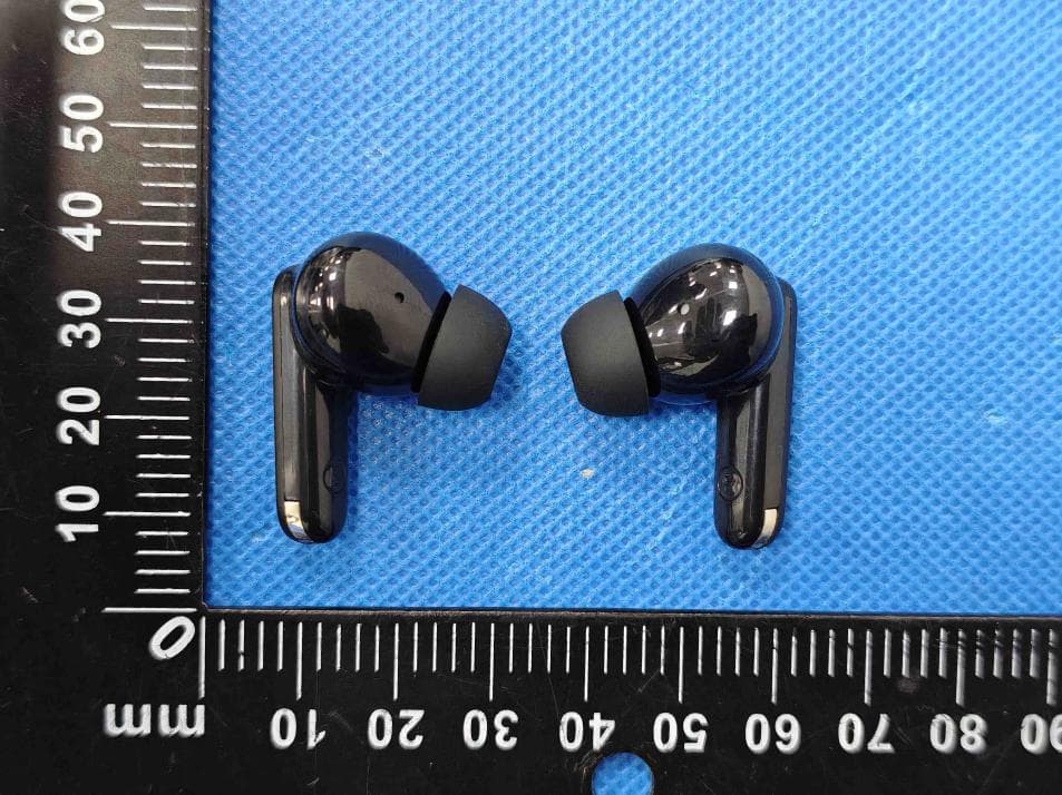 Bluetooth Earphone - FCC ID 2A93Y-AC200 - Shenzhen Futianda Electronics Co.,Ltd (2)