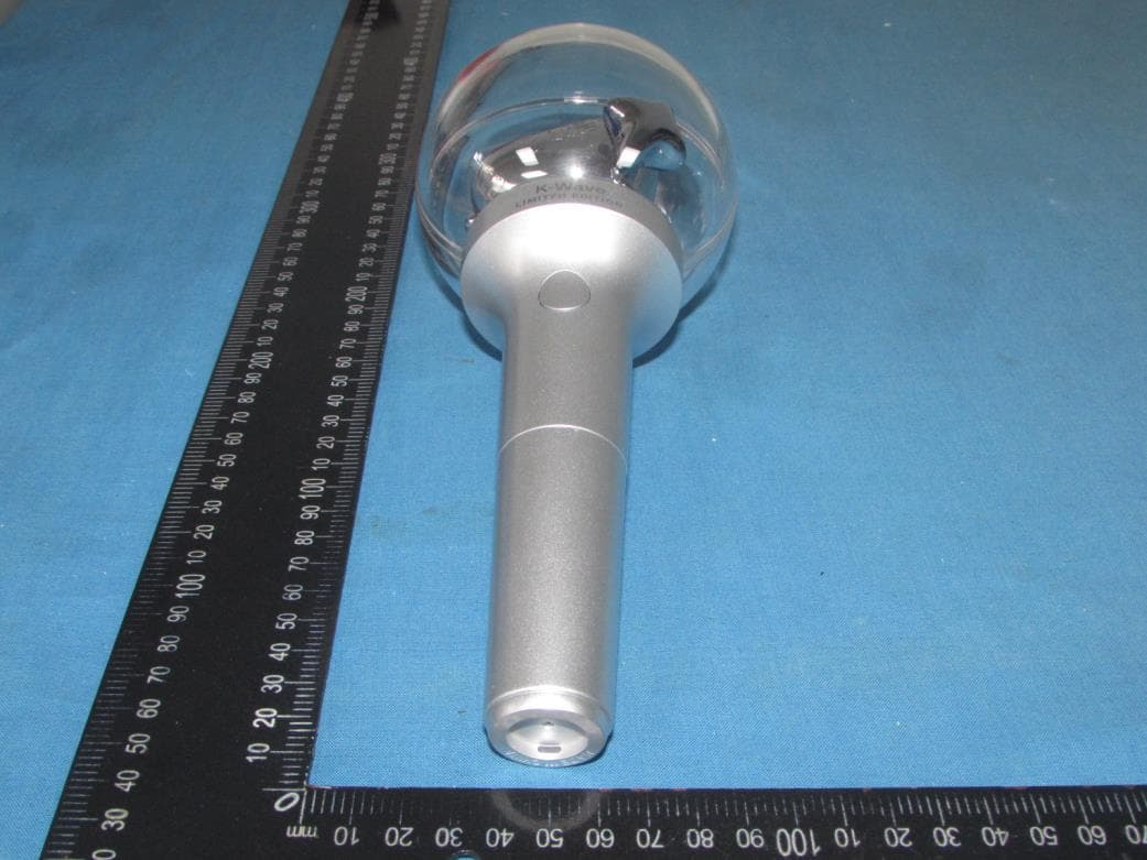 F2 LIGHT STICK - FCC ID 2A95E-F2RV1 - 3plus Ltd.
