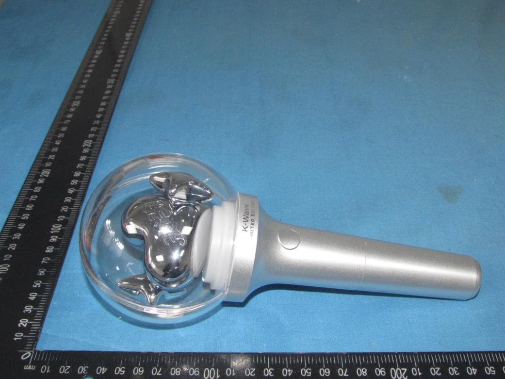 F2 LIGHT STICK - FCC ID 2A95E-F2RV1 - 3plus Ltd. (3)