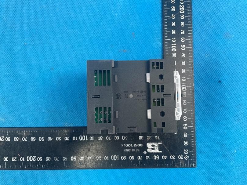 8A series - FCC ID 2A97G-8A001 - Finder S.p.A. con unico socio