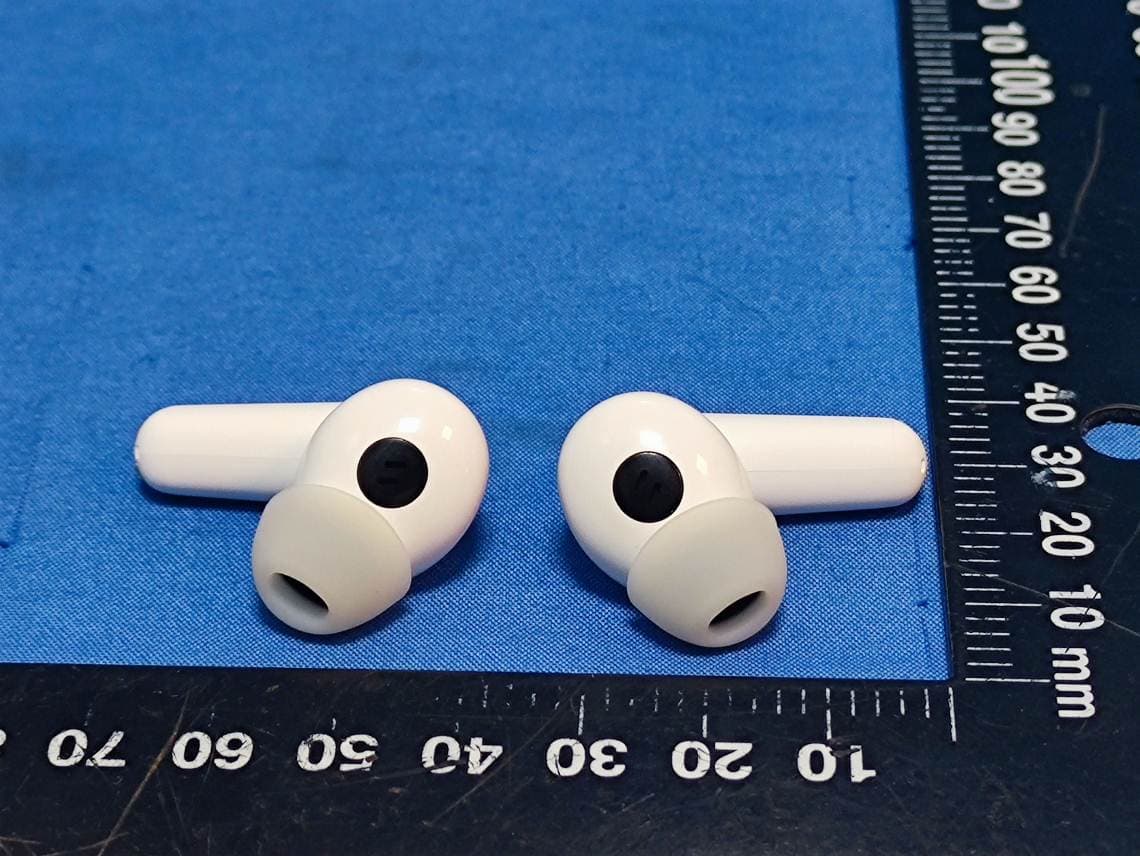 Bluetooth earphone - FCC ID 2A988-005A0AIVOXR7 - Shen Zhen Lighkeep Co., Limited (5)