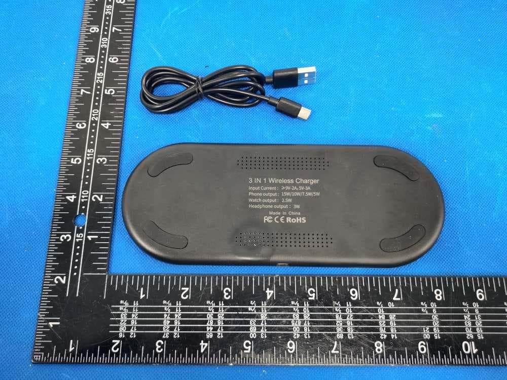 3 IN 1 Fast Wireless Charger - FCC ID 2A9AW-X399 - zhu hai wen er ke ji you xian gong si (3)
