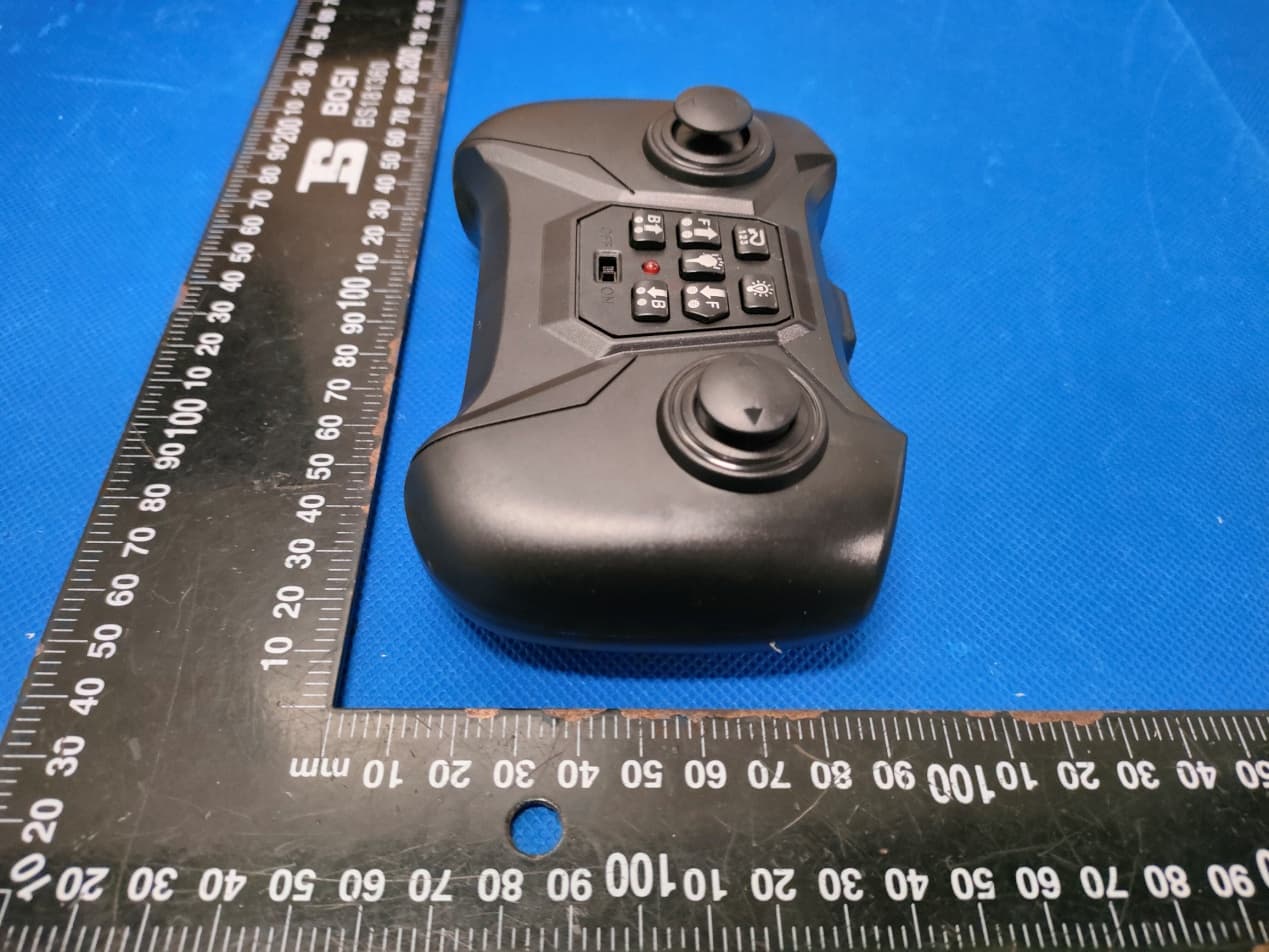 Remote Control Car - FCC ID 2A9AX-RC-LAN - Nanyang gouchen Network Technology Co., Ltd. (5)