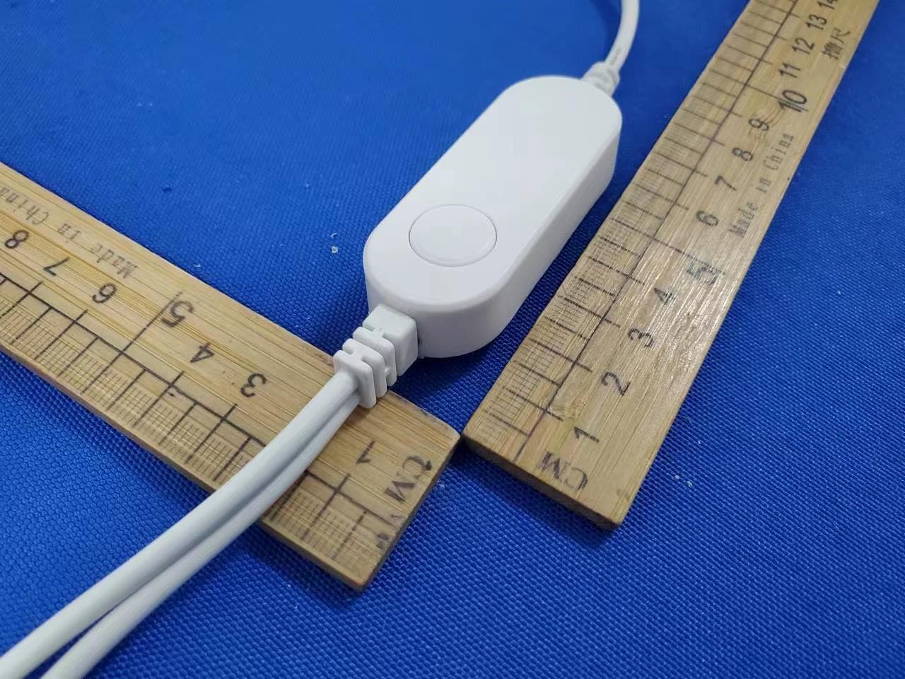 Cylinder Floor Lamp - FCC ID 2A9BQ-D50 - Shenzhen Surmountor Lighting Co. Ltd (2)