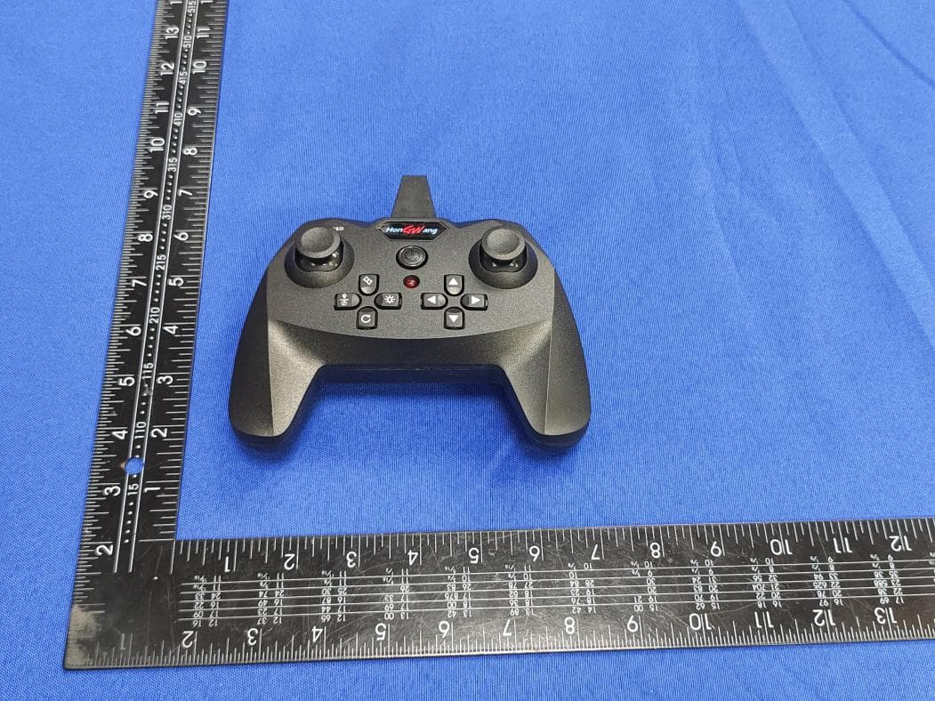 REMOTE CONTROL GLIDER TOYS - FCC ID 2A9DA-L0713 - SHANTOU CITY CHENGHAI DISTRICT HONGWANG ELECTRONICS CO., LTD
