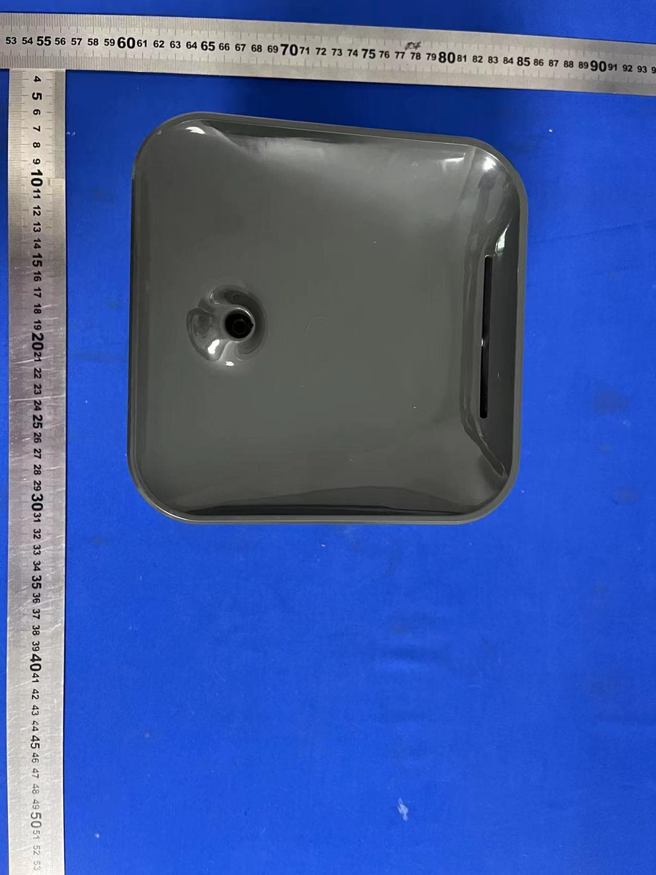 Smart Pet Water Fountain - FCC ID 2A9GF-TK-WF004 - Shenzhen Chongxin Technology Co.,Ltd (5)