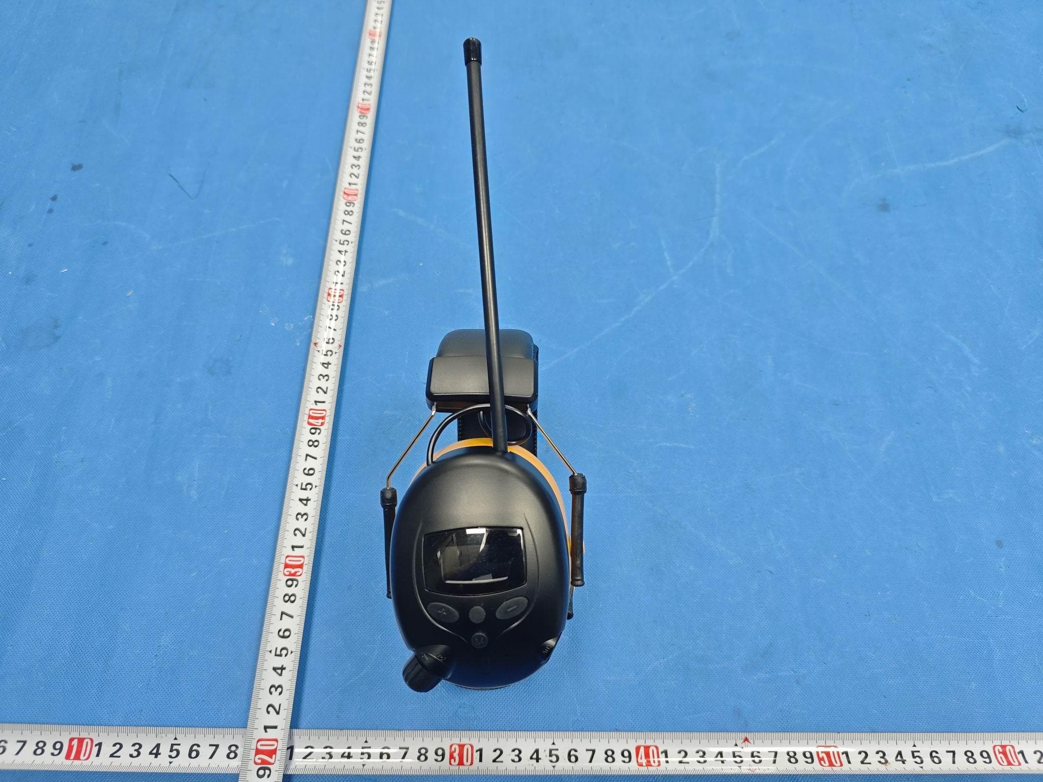 Earmuff - FCC ID 2A9H3-EM6065 - Dongguan City jin Sheng Electronic Technology Co,Ltd (5)