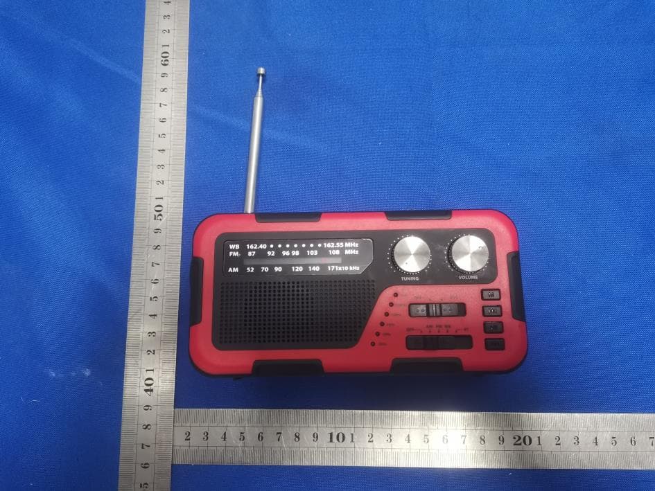 Hand generator radio - FCC ID 2A9H3WB-2WB - Dongguan City jin Sheng Electronic Technology Co,Ltd