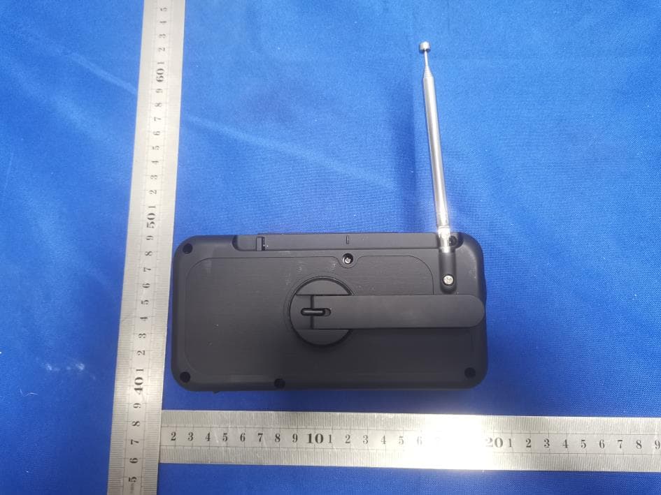 Hand generator radio - FCC ID 2A9H3WB-2WB - Dongguan City jin Sheng Electronic Technology Co,Ltd (5)