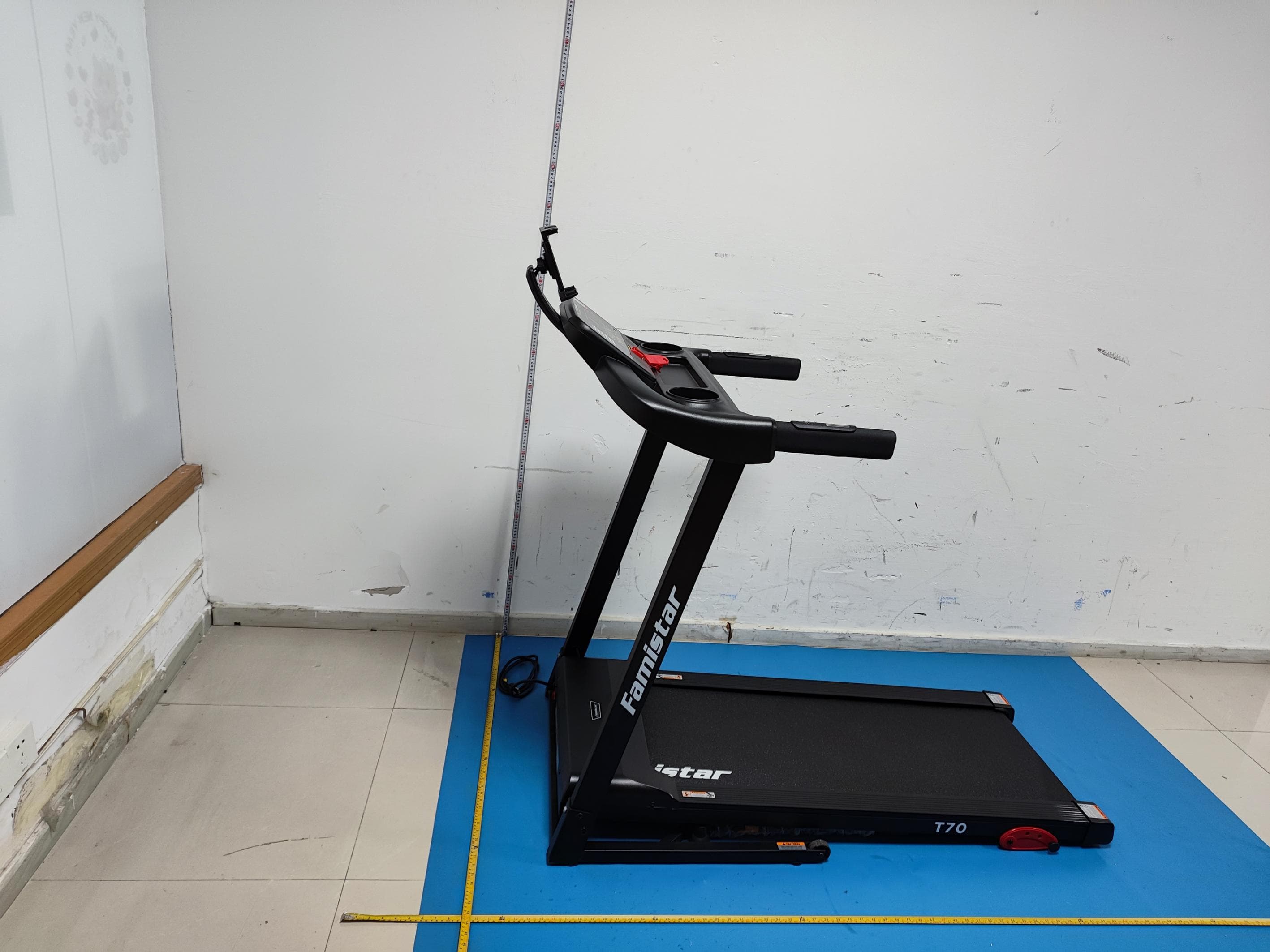TREADMILL - FCC ID 2A9J3-T70 - Shenzhen LongXiang Intelligent Technology Co. Ltd. (3)