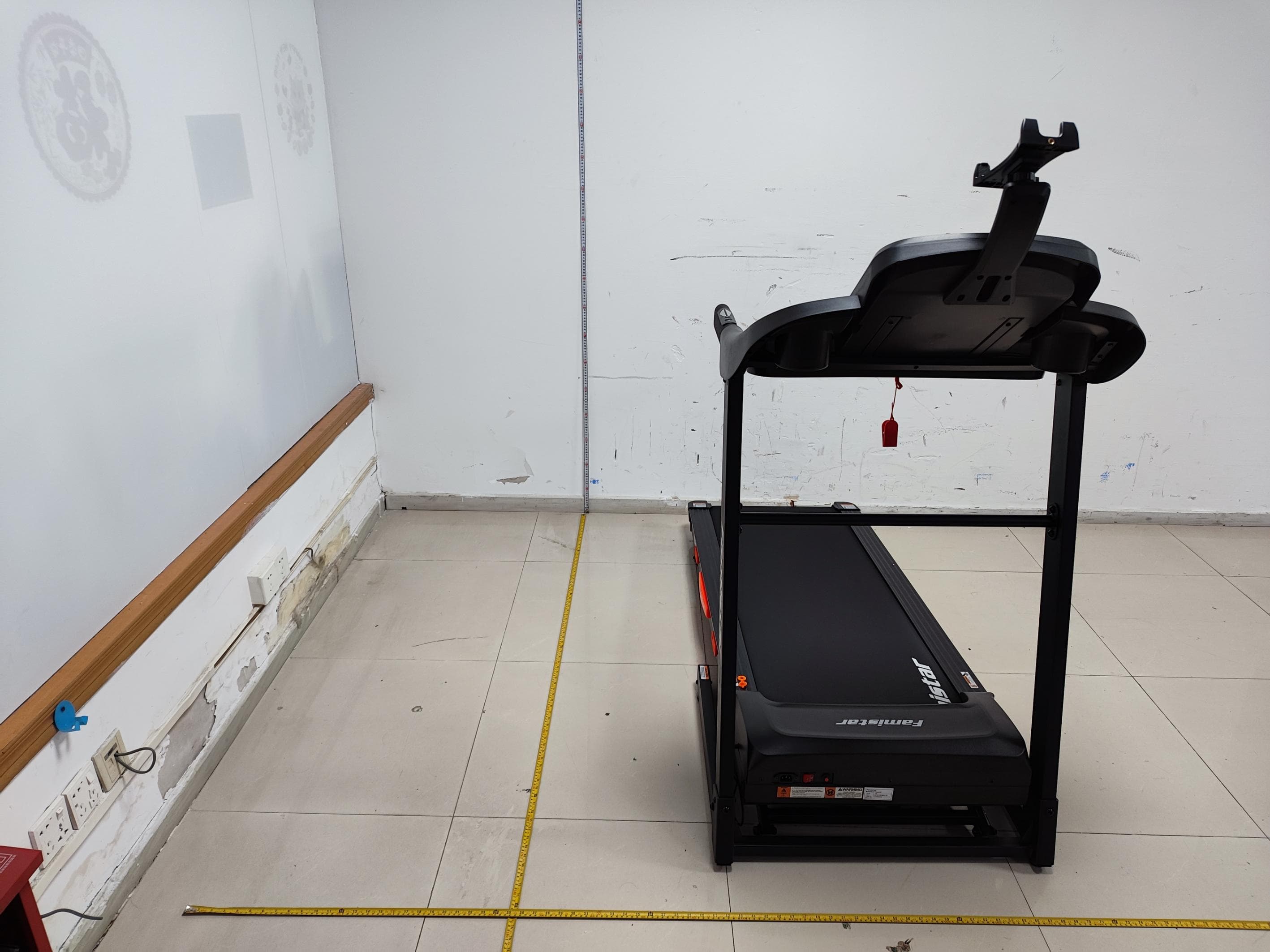 TREADMILL - FCC ID 2A9J3-T90 - Shenzhen LongXiang Intelligent Technology Co. Ltd. (3)