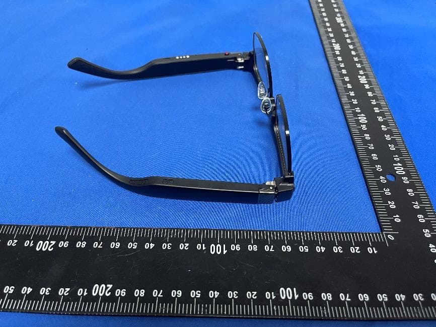 smart glasses - FCC ID 2A9JD-Q3S - Shenzhen Jingyun Wulian Technology CO.,Ltd (5)