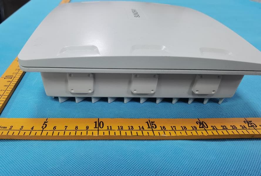 Communication Port - FCC ID 2A9JR-EAP-CP8 - Shanghai Cross Stars Cultural Technology LLC., Co. (5)