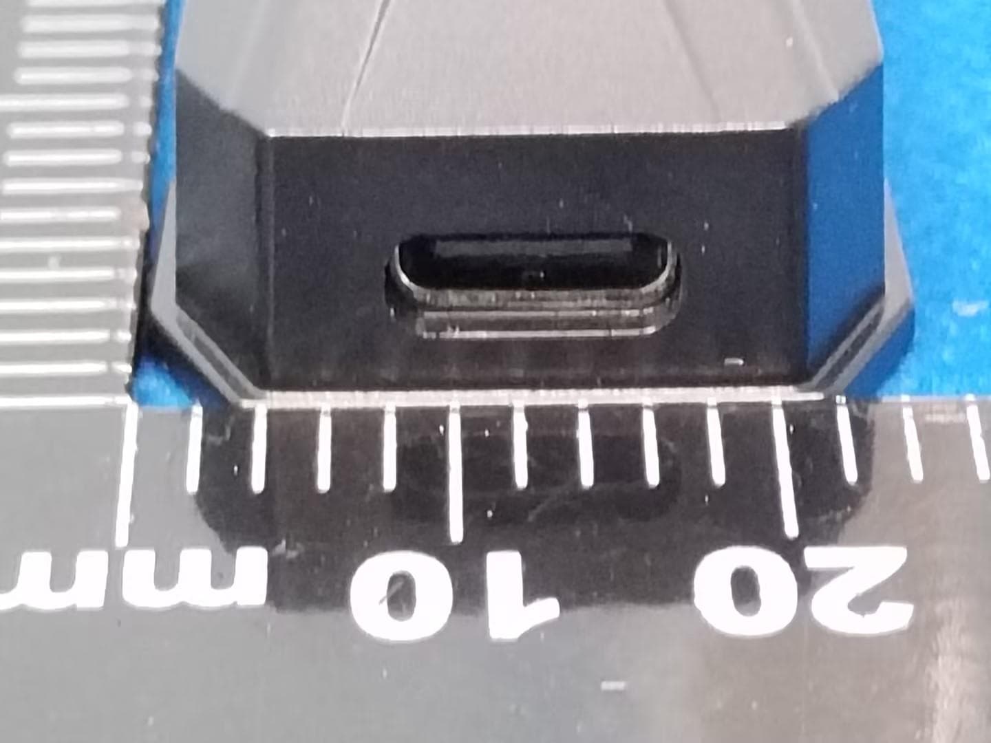 Halo Aware Devices - FCC ID 2A9JS-2A01 - Halo Technologies Europe Ltd (5)