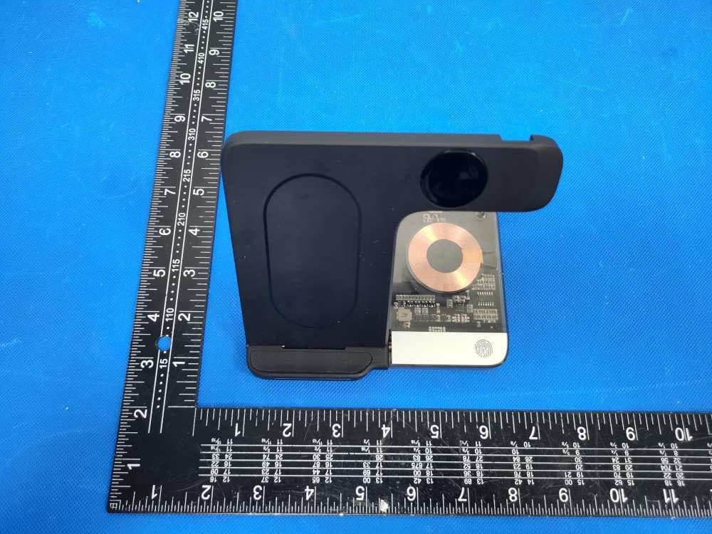 Three-in-one Wireless Charger - FCC ID 2A9KG-B32 - Shenzhen Mengzheng Technology Co., Ltd. (2)