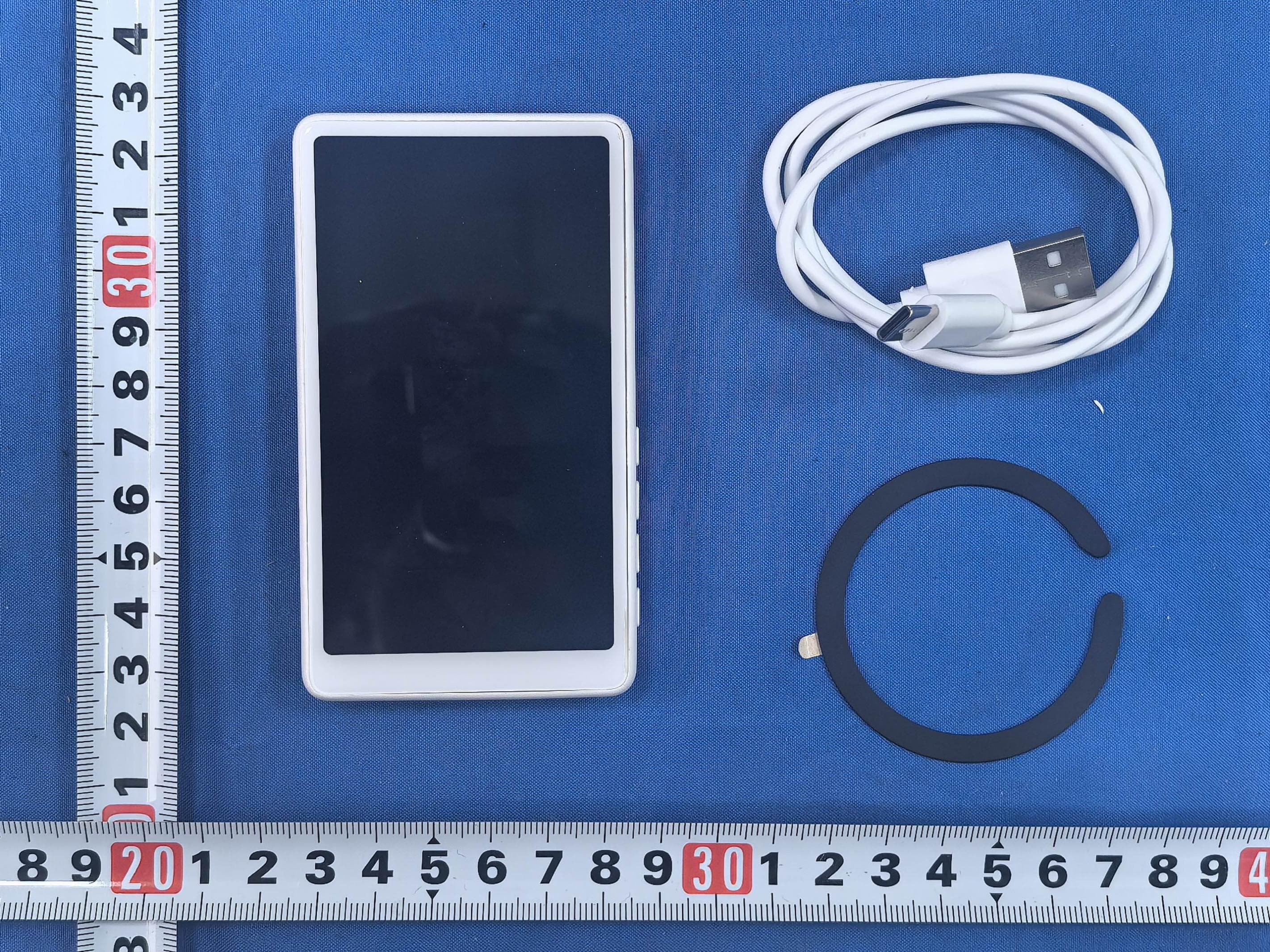 Magnetic Selfie Screen - FCC ID 2A9M6-A2PRO - Shenzhen Guangsu Shidai Technology Co. , Ltd.