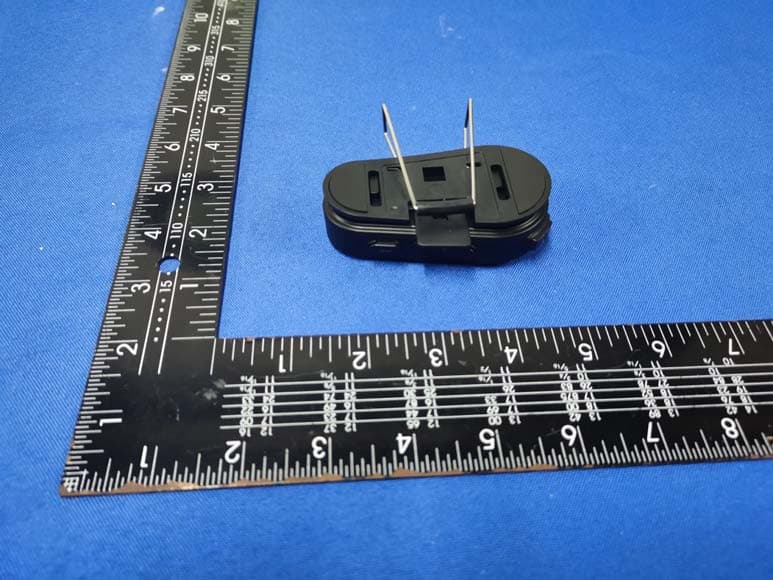 HELMET WIRELESS EARPHONE - FCC ID 2A9MI-Q08 - Shenzhen Yixi Technology Co., LTD (4)
