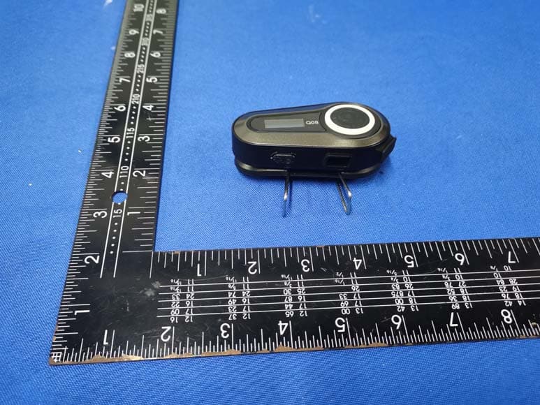 HELMET WIRELESS EARPHONE - FCC ID 2A9MI-Q08 - Shenzhen Yixi Technology Co., LTD (2)