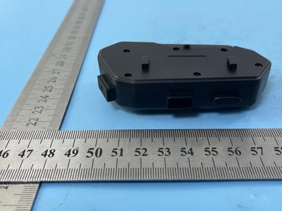 HELMET WIRELESS EARPHONE - FCC ID 2A9MI-X2-PRO - Shenzhen Yixi Technology Co., LTD (5)