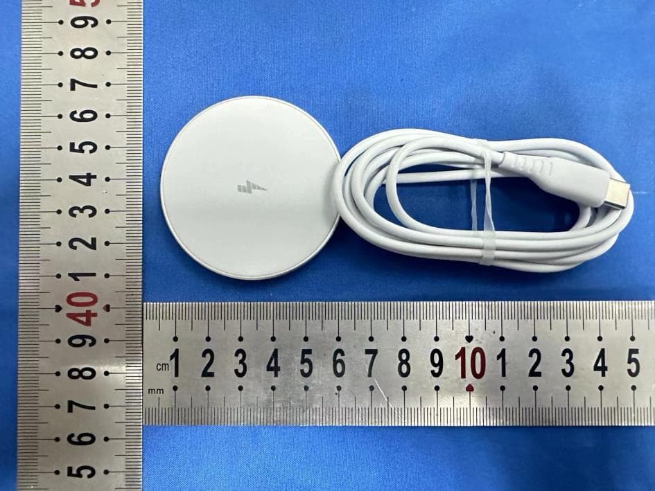 Wireless Charger - FCC ID 2A9N4RC02 - ShenZhen RuiYiDa Technology Co., Ltd (3)