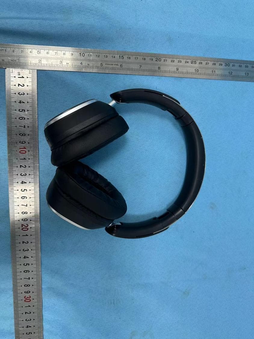 Bluetooth Headset - FCC ID 2A9NQ-M12 - Shenzhen Lanxingxin Technology Co., Ltd. (4)