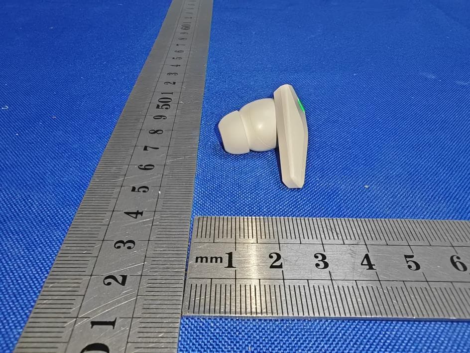 TWS Bluetooth headset - FCC ID 2A9NQ-P50 - Shenzhen Lanxingxin Technology Co., Ltd. (3)