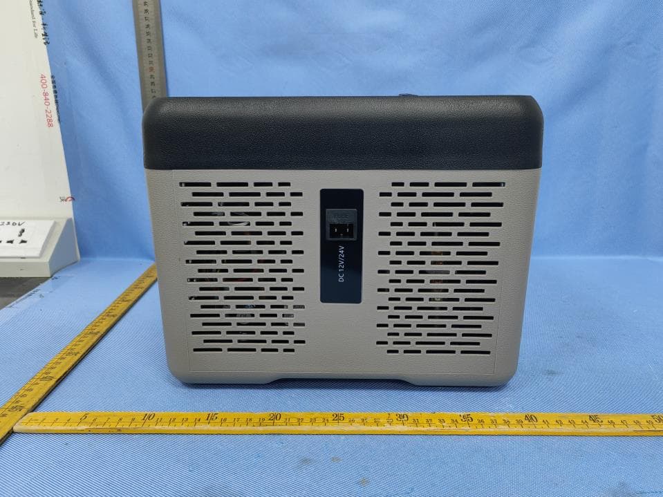 Car Refrigerator - FCC ID 2A9O8-C9 - Foshan Alpicool Holding Group Co., Ltd. (4)