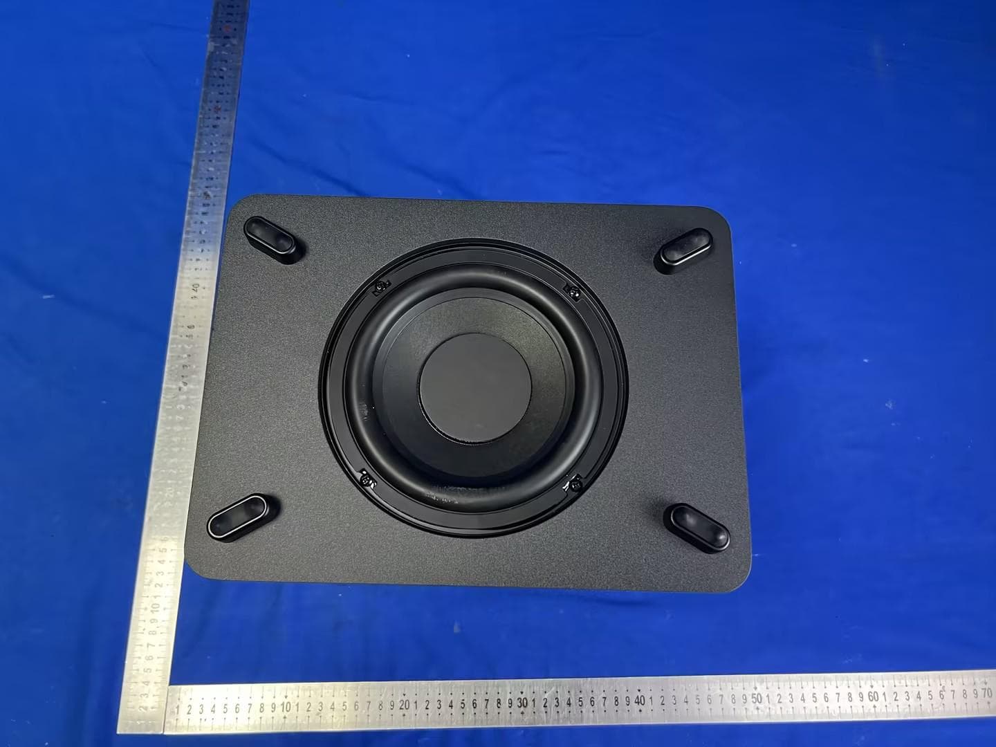 Active Subwoofer - FCC ID 2A9OO-U2622B - Ultimea Technology (Shenzhen) Limited