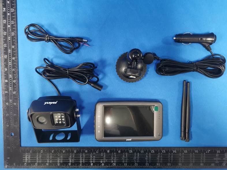 2.4G wireless backup camera - FCC ID 2A9OS-YW-0629 - Forsafe Co.Ltd (2)