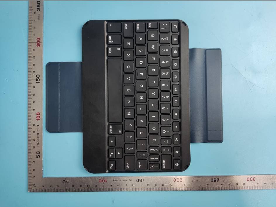 Bluetooth keyboard case - FCC ID 2A9P3-KB8301 - FULLINK TECHNOLOGY Co., LTD