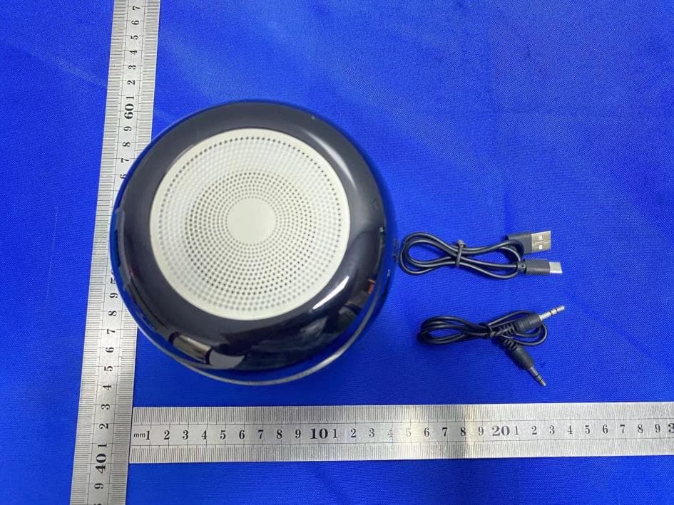 Bluetooth speaker - FCC ID 2A9PUYY-12 - Yueying Technology (Dongguan) Co., Ltd. (2)