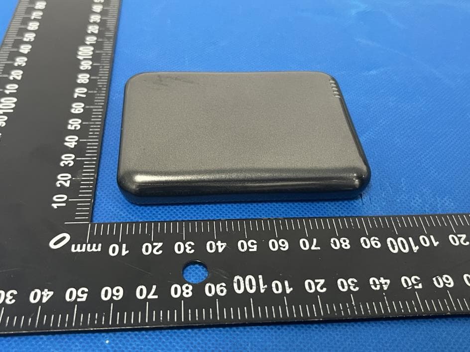 Wireless Power Bank - FCC ID 2A9Q9-M2033Q - ShenZhen Zhongyi Technology CO., Ltd. (5)