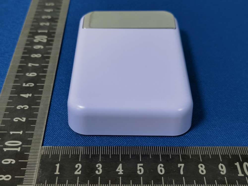 Magnetic wireless powerbank with capacity display - FCC ID 2A9Q9-M2036Q - ShenZhen Zhongyi Technology CO., Ltd. (4)