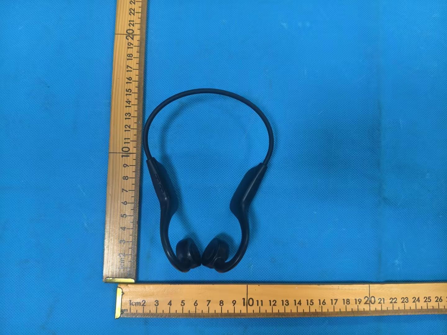 BONE CONDUTION W SCREEN - FCC ID 2A9QP-TWSBONFT52 - ORBIT INNOVATIONS LLC (2)