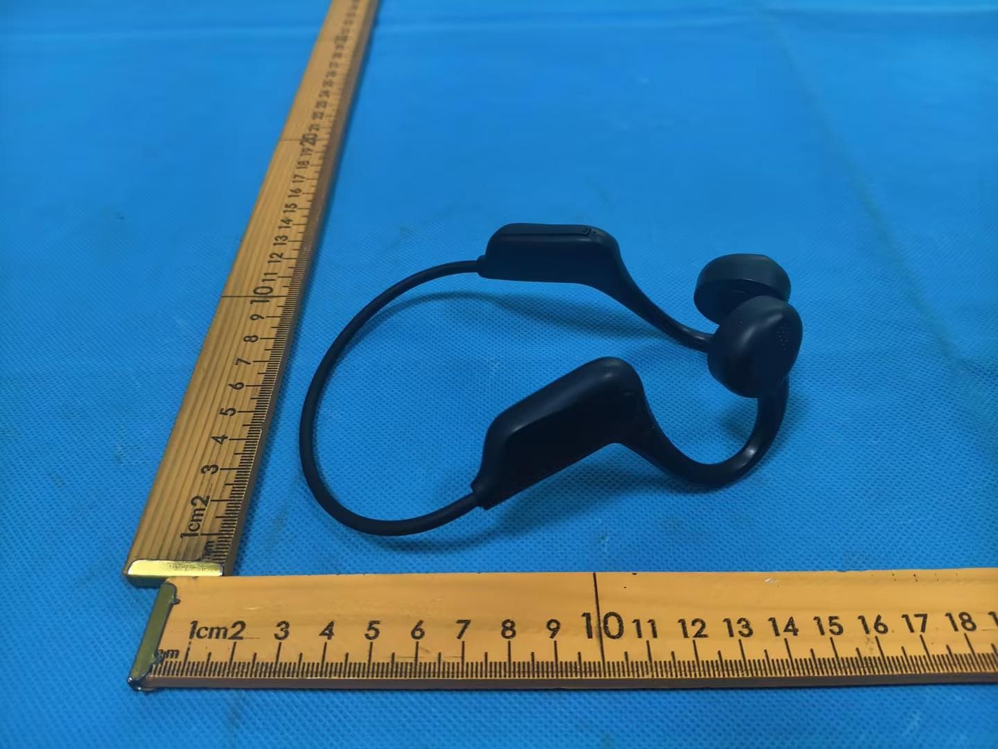 BONE CONDUTION W SCREEN - FCC ID 2A9QP-TWSBONFT52 - ORBIT INNOVATIONS LLC (3)