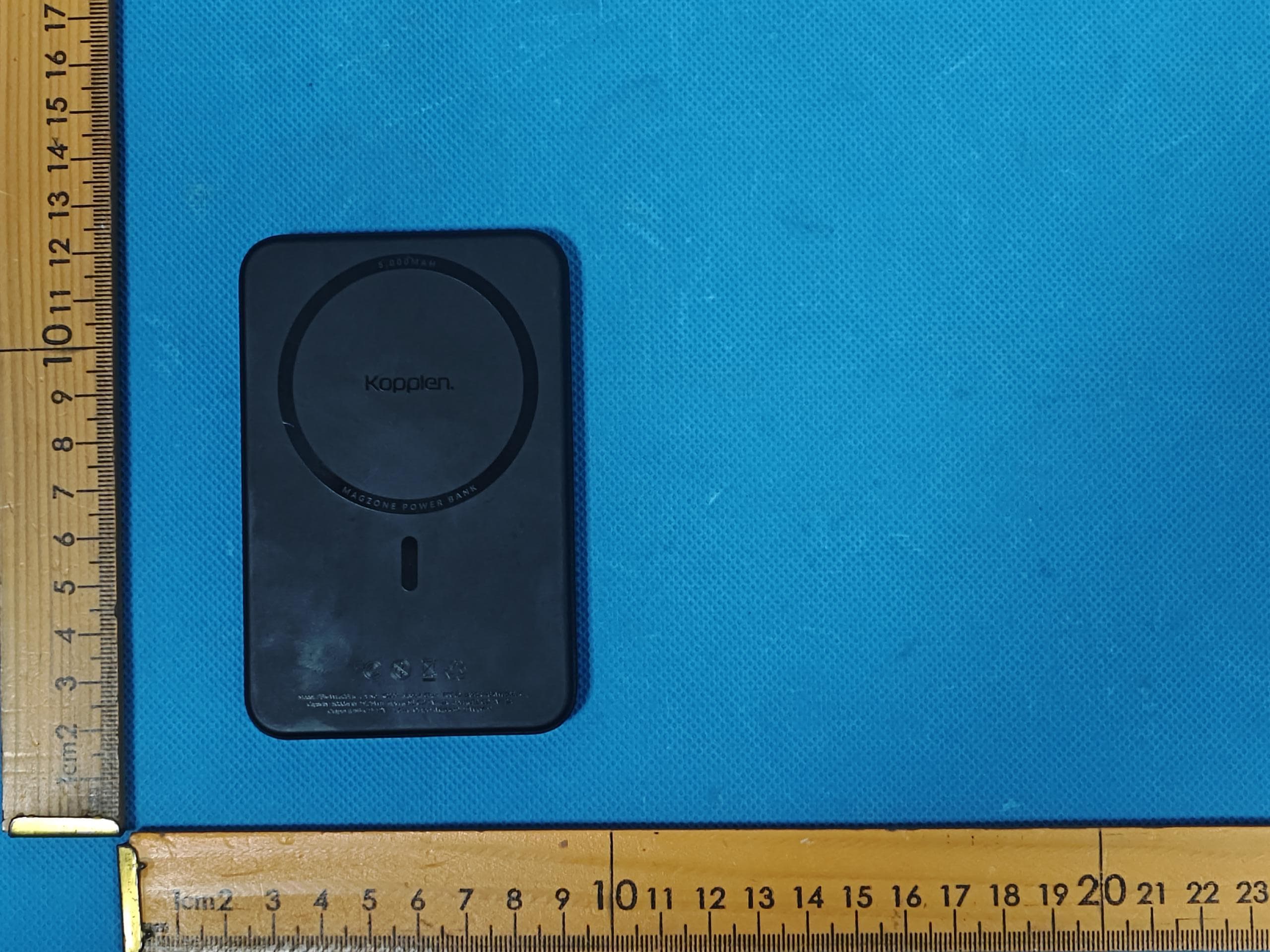 Power Bank - FCC ID 2A9QR-PBKWL60BLK - Kopplen Inc. (3)