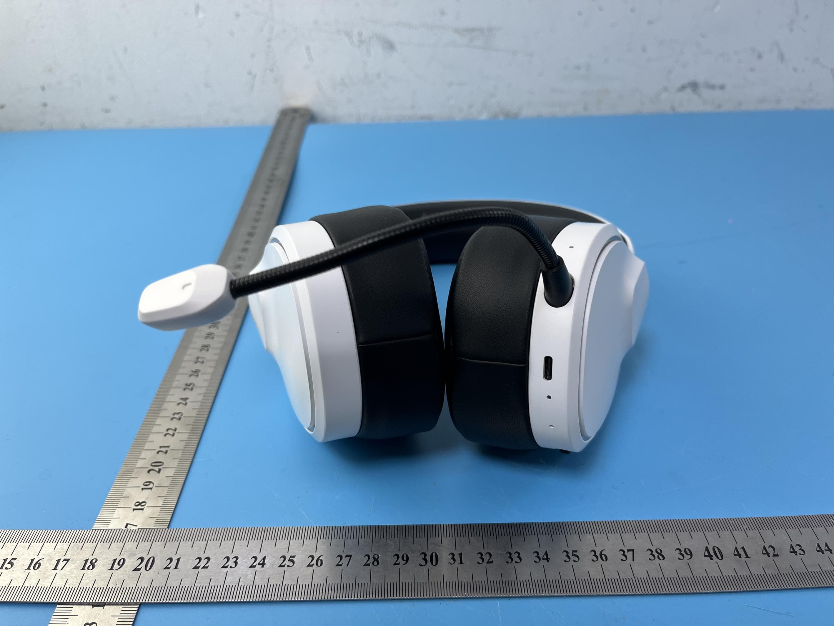 Gaming headset - FCC ID 2A9SC-ACG3512 - SHENZHEN MARVO TECHNOLOGY CO., LTD (2)