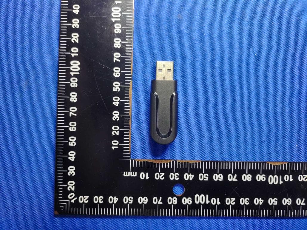 Receiver - FCC ID 2A9SZRECEIVER - Metadot Corporation