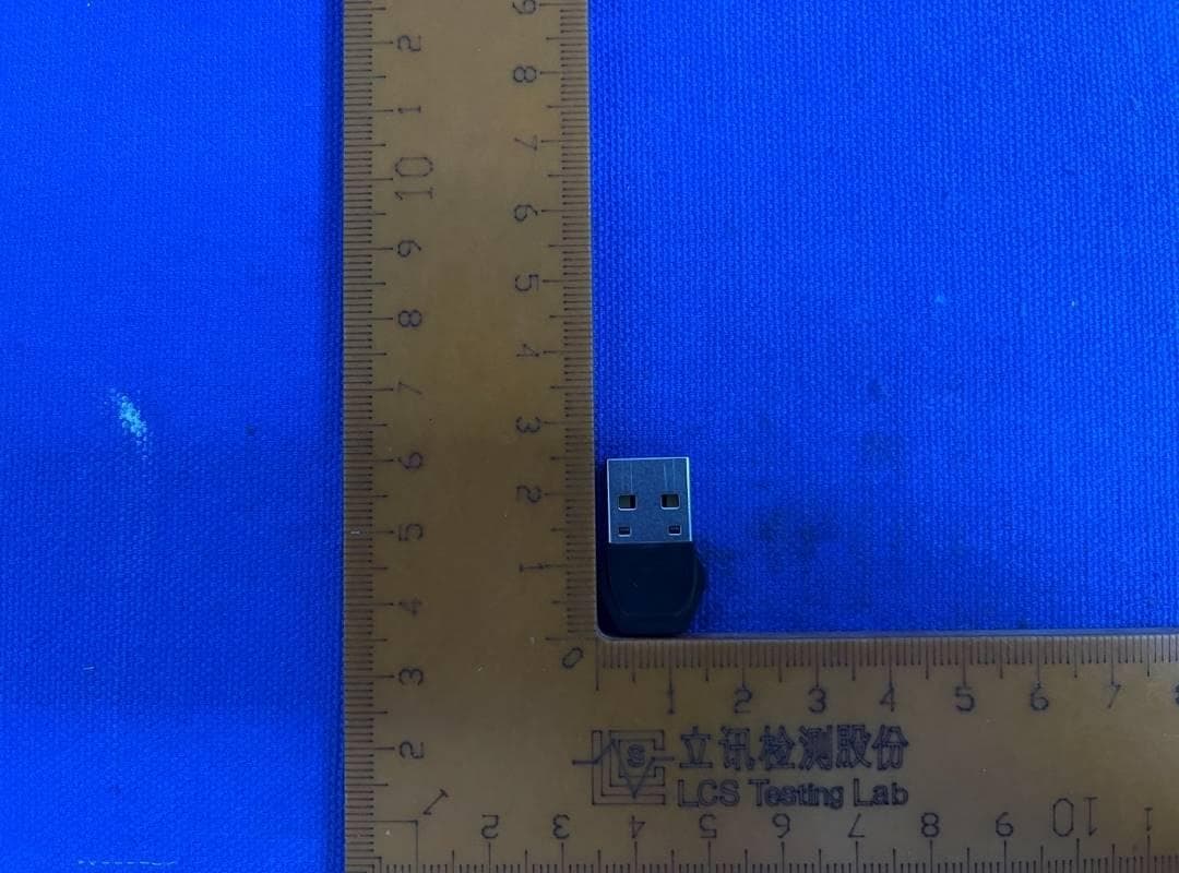 PeopleLink UVC35B Dongle - FCC ID 2A9W7-UVC35B-D - PeopleLink Collaboration Inc