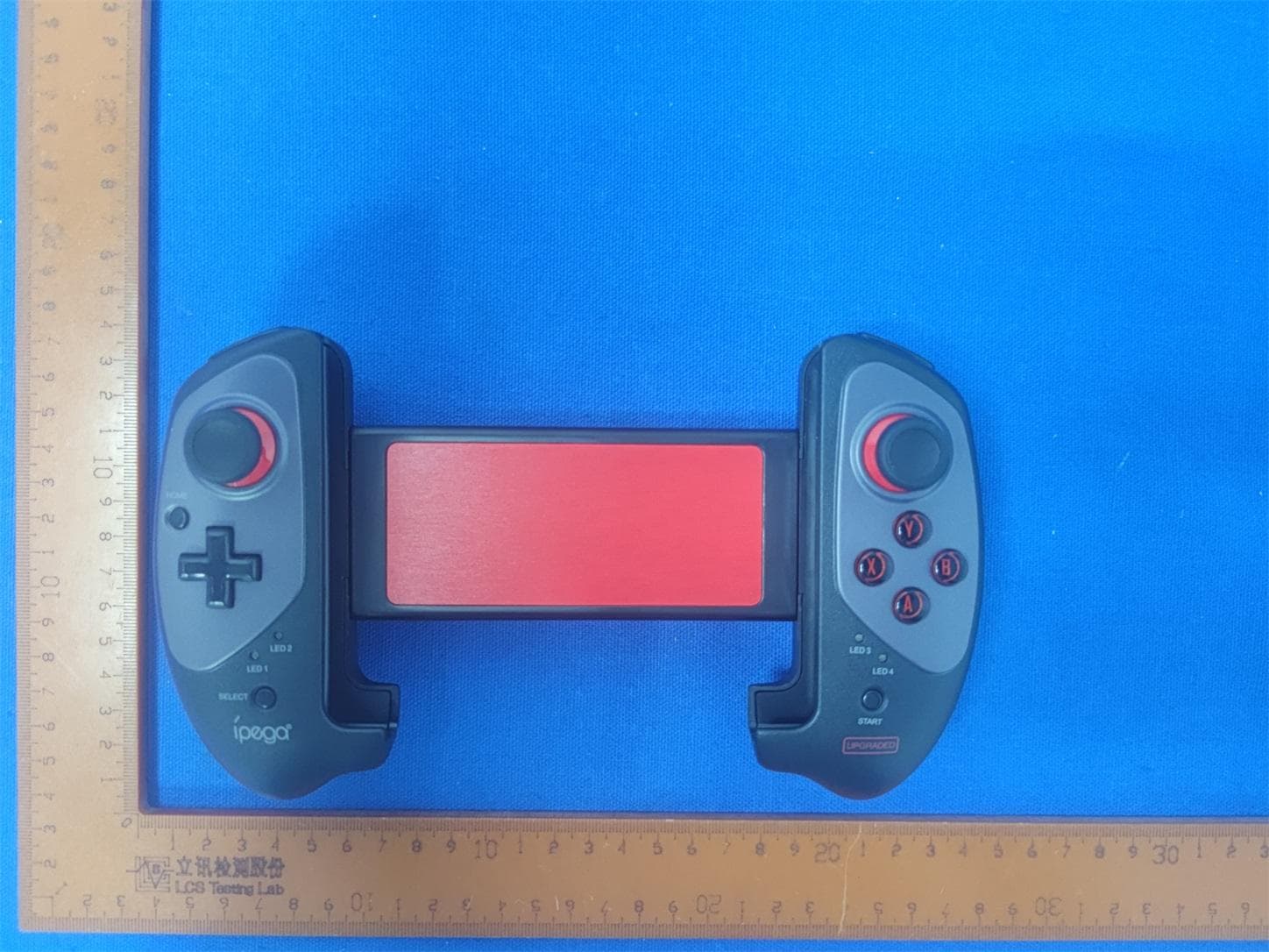 Wireless game controller - FCC ID 2A9W9-9083S - Shenzhen Yibenshu Technology Co., Ltd (3)