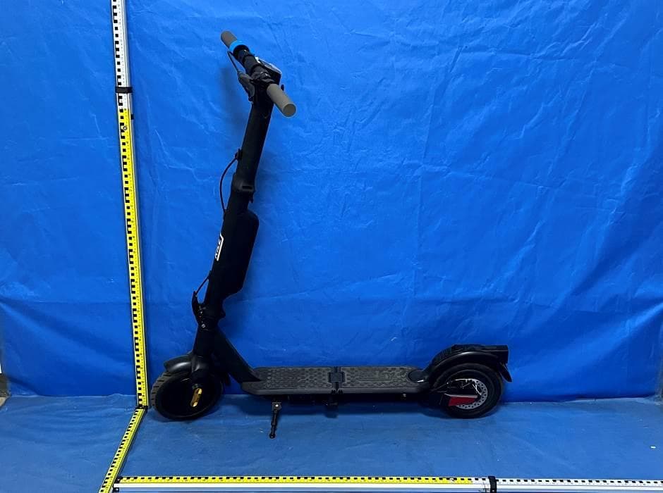 ELECTRIC SCOOTER - FCC ID 2A9WD-RS3 - Riley Scooters Ltd. (3)