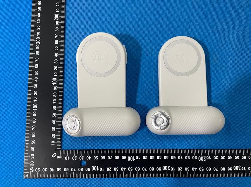 waterproof handheld camera grip - FCC ID 2A9WK-DB2501 - Shenzhen Yise Technology Co., Ltd (3)
