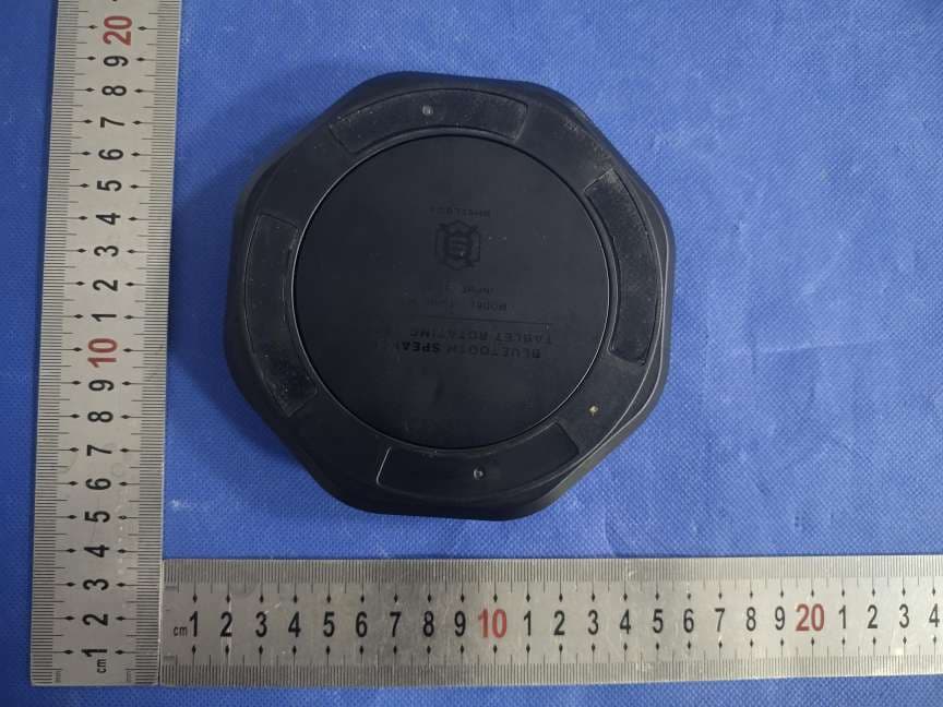 BLUETOOTH SPEAKER TABLET ROTATING STAND - FCC ID 2A9WK-TS-DB-001 - Shenzhen Yise Technology Co., Ltd (2)