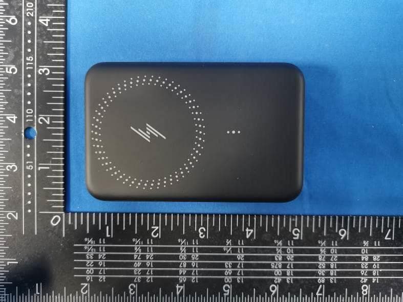Magnetic Wireless Power Bank - FCC ID 2A9WO-03A - SHENZHEN XPADSP TECHNOLOGY CO.,LTD (5)