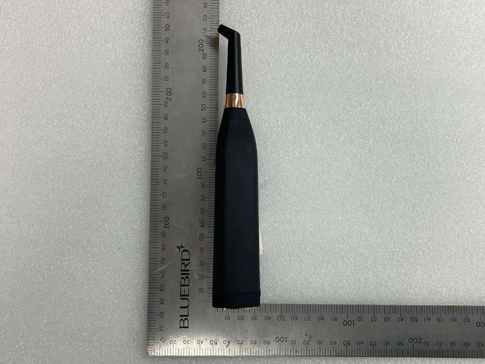 SmarTooth Dental Healthcare Device - FCC ID 2A9XCSTL-01-BK - Smartooth Co.,Ltd. (4)